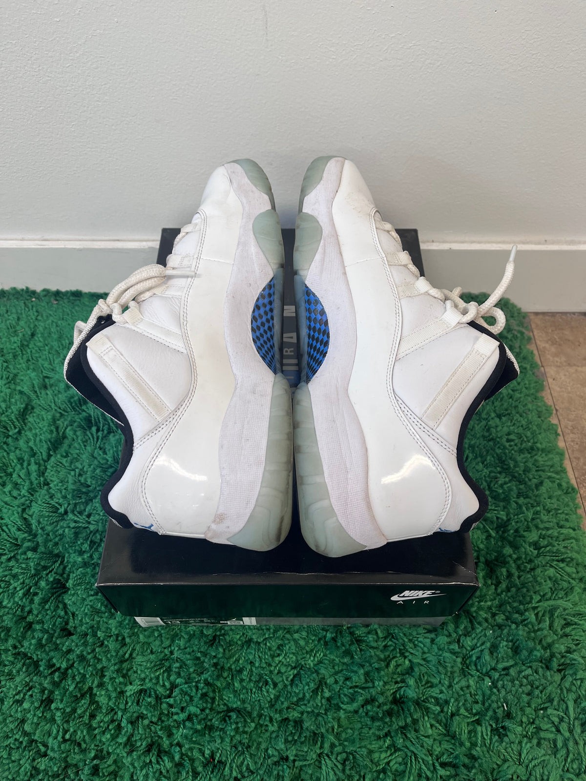 USED Jordan 11 Retro Low Legend Blue (Men’s)