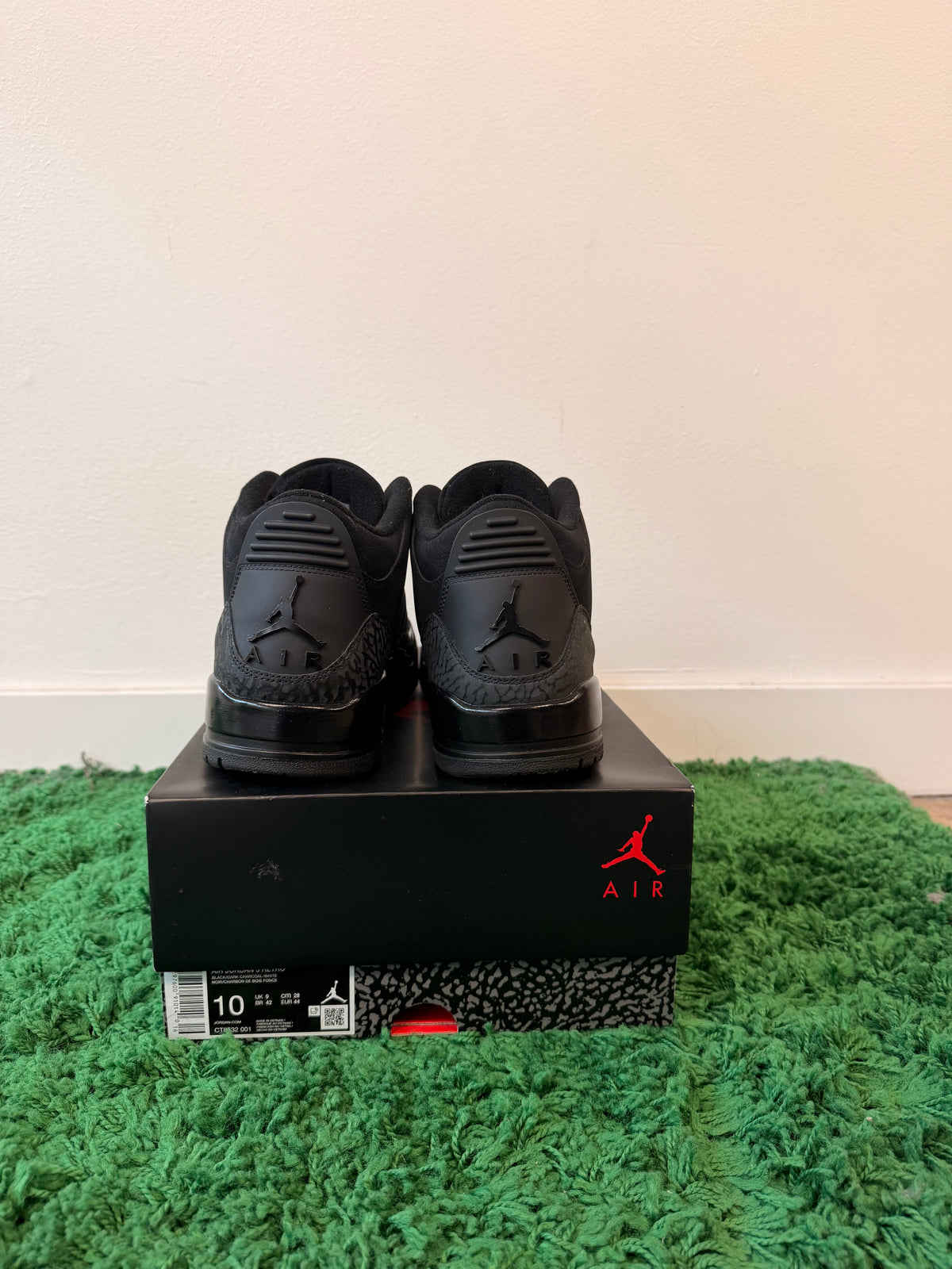 Used Jordan 3 Retro Black Cat 2025 (Men’s)