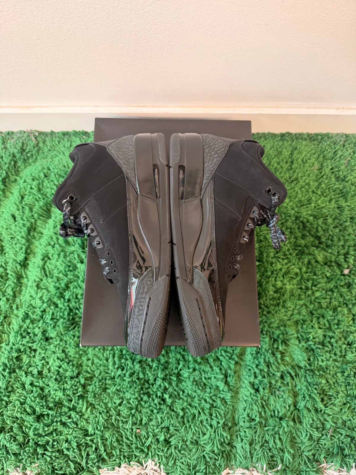 Used Jordan 3 Retro Black Cat 2025 (Men’s)