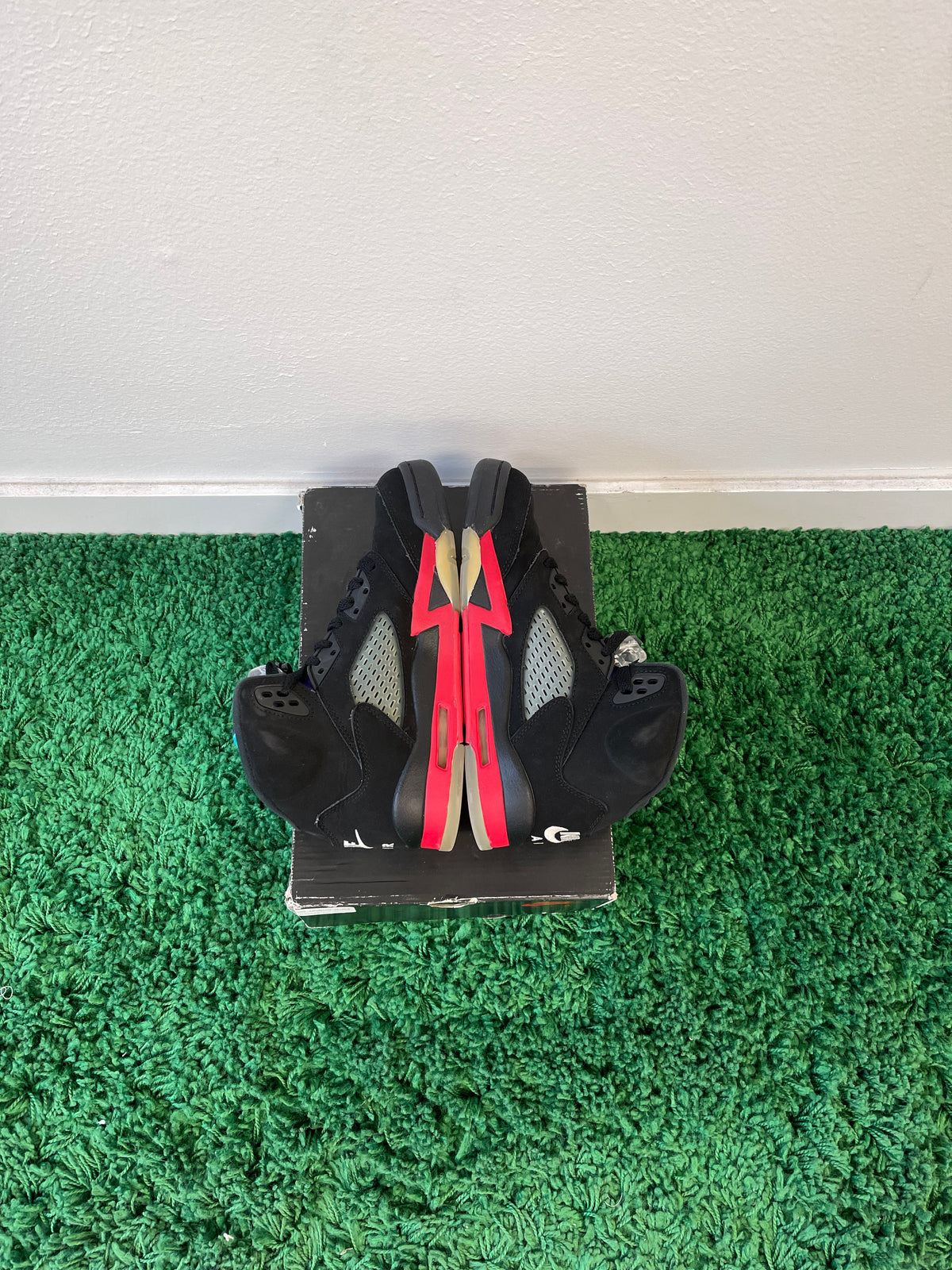 USED Jordan 5 Retro Top 3 (Youth)