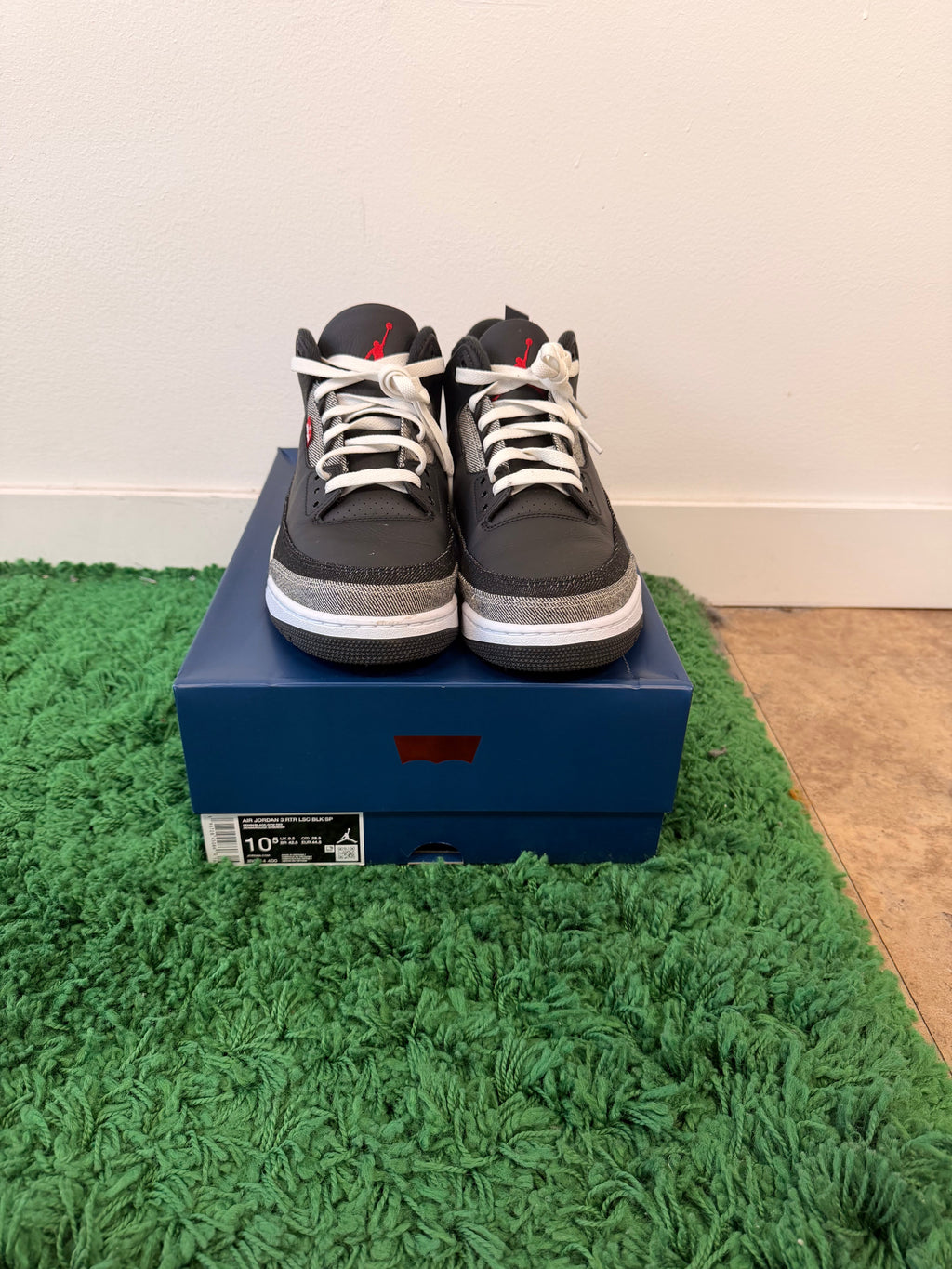Used Jordan 3 Retro Levi’s Black (Men’s)