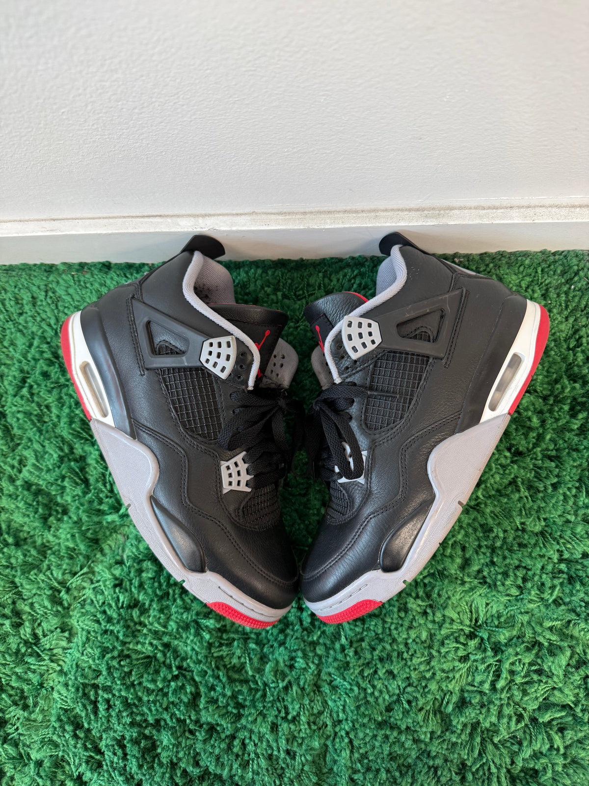 Used Jordan 4 Bred Reimagined (Men’s)