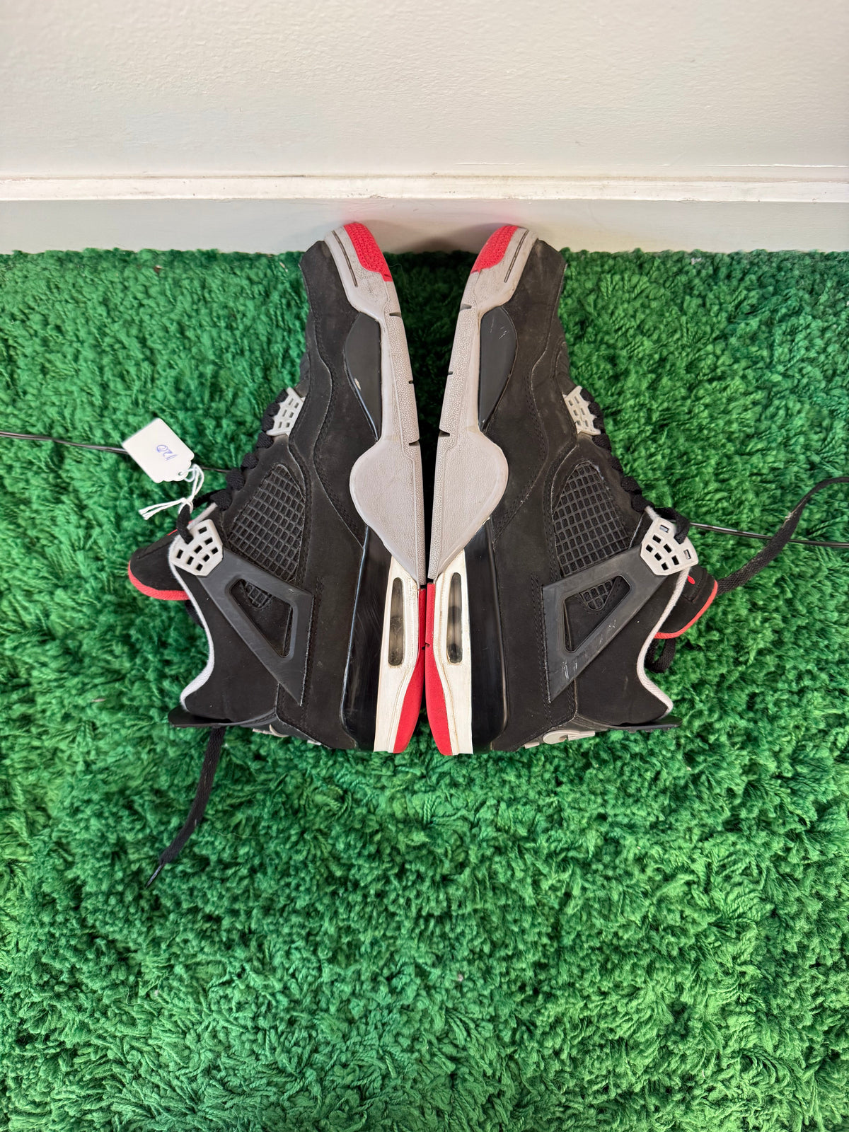 Used Jordan 4 Bred 2019 (Men’s)