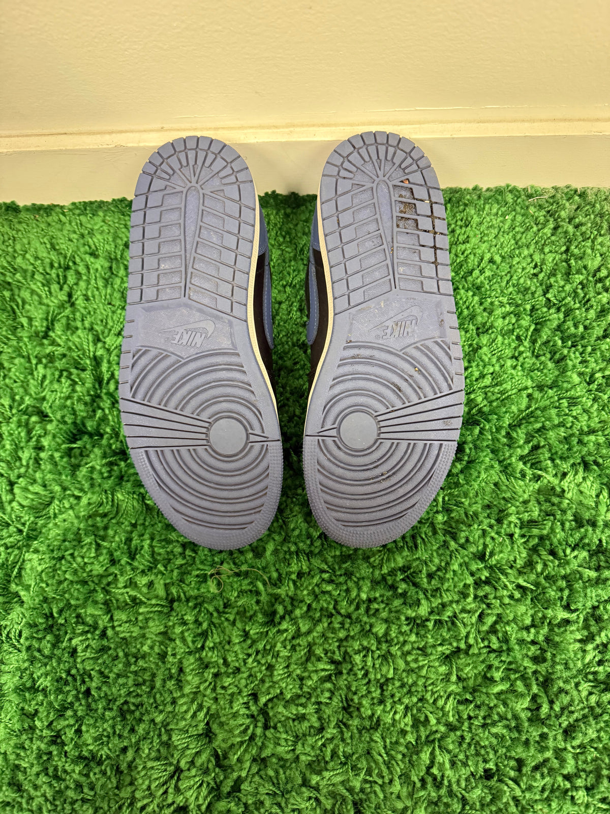 Used Jordan 1 Retro Low OG Mystic Navy (Men’s)