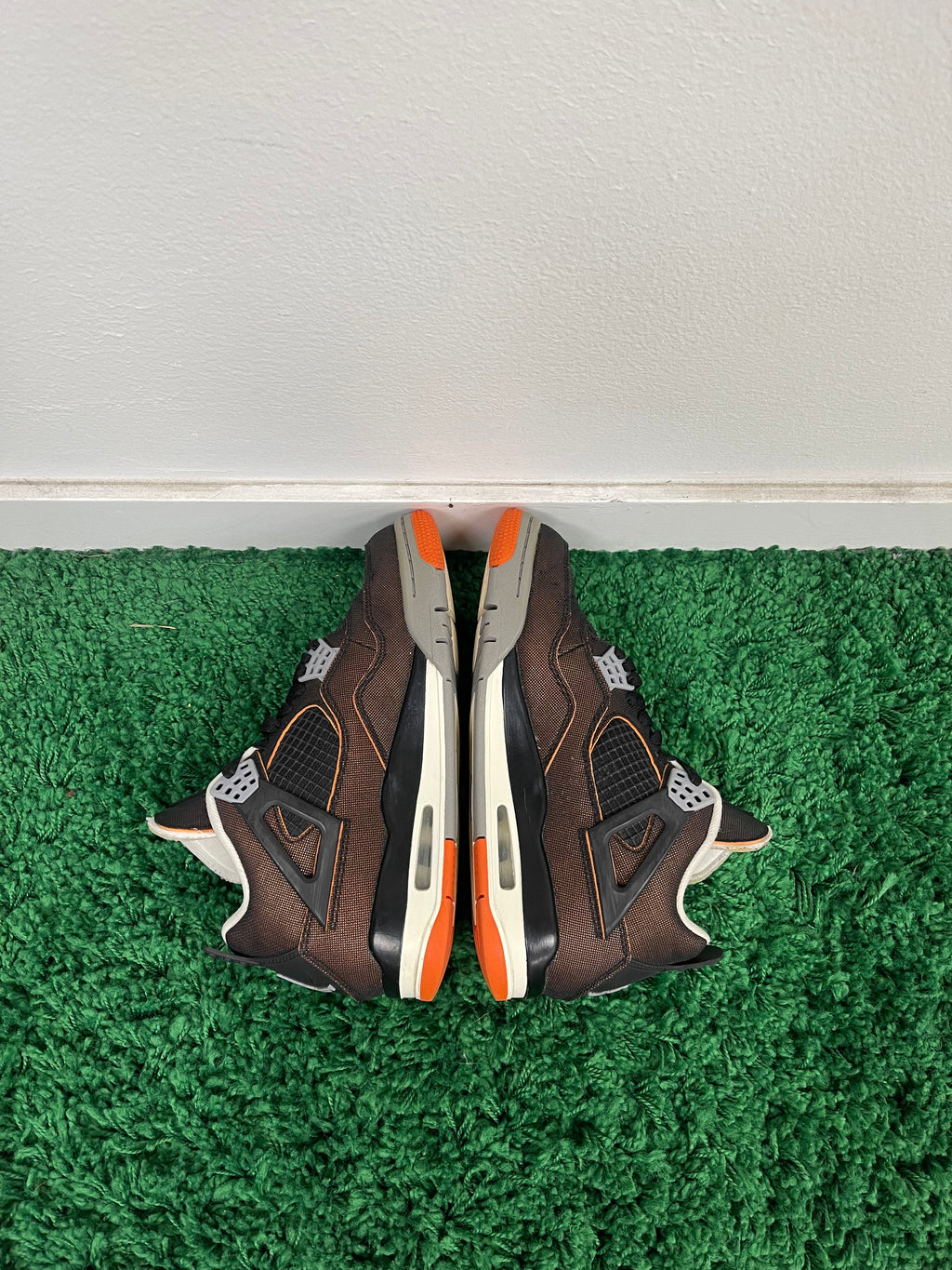 Used Jordan 4 Retro Starfish (Women’s)
