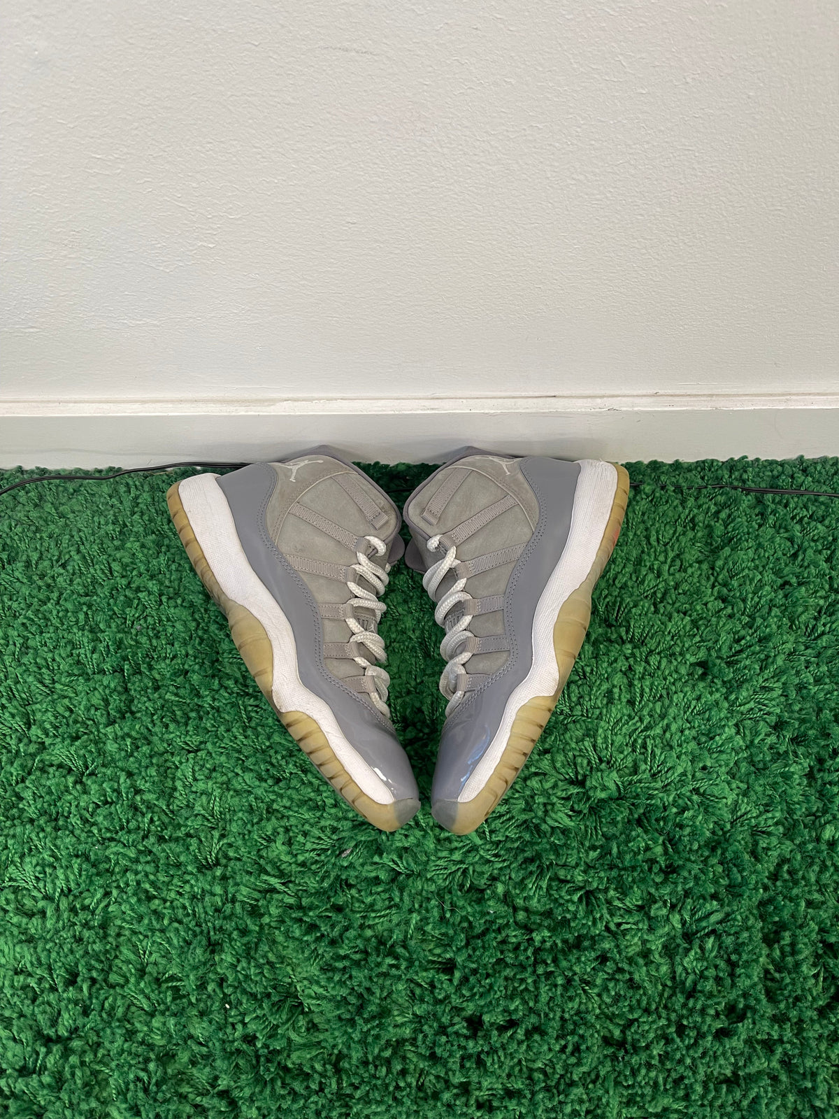 Used Jordan 11 Retro Cool Grey 2021 (Youth)