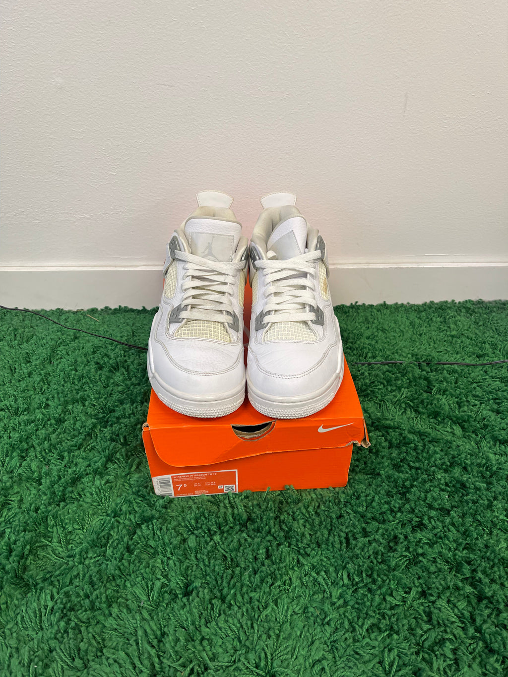 Used Jordan 4 Retro Pure Money 2017 (Youth)