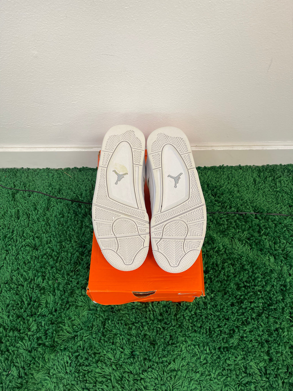 Used Jordan 4 Retro Pure Money 2017 (Youth)