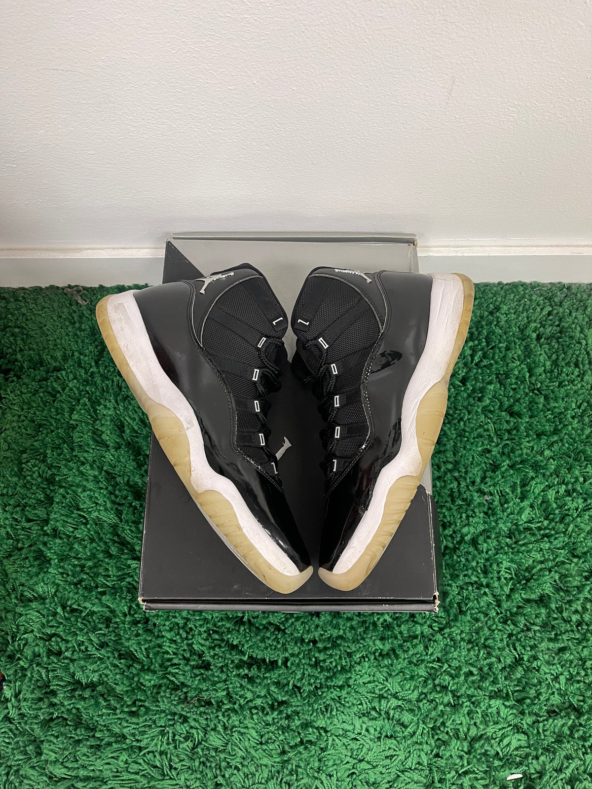 Used Jordan 11 Retro Jubilee (Men’s)
