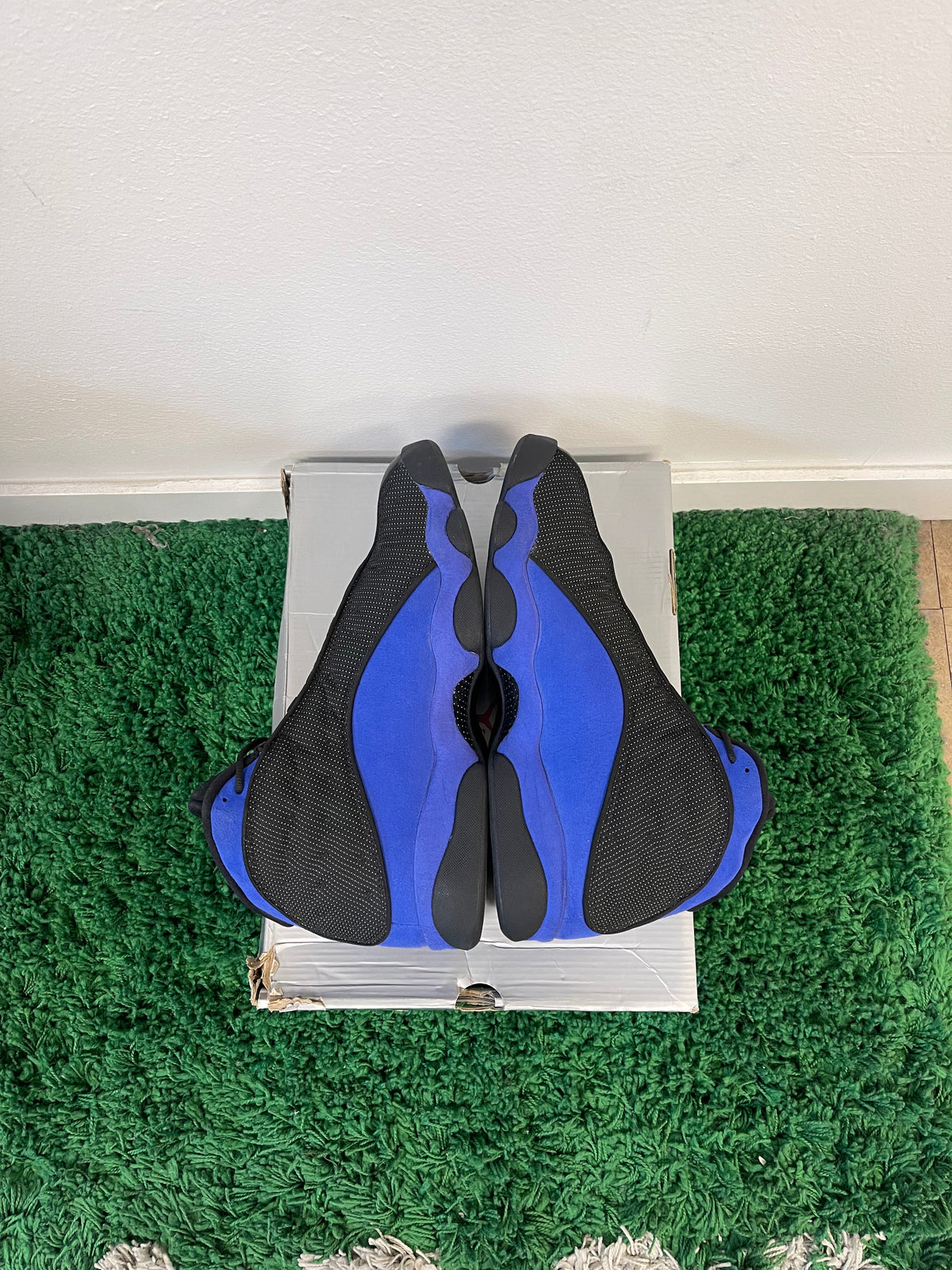 Used Jordan 13 Retro Black Hyper Royal (Men’s)