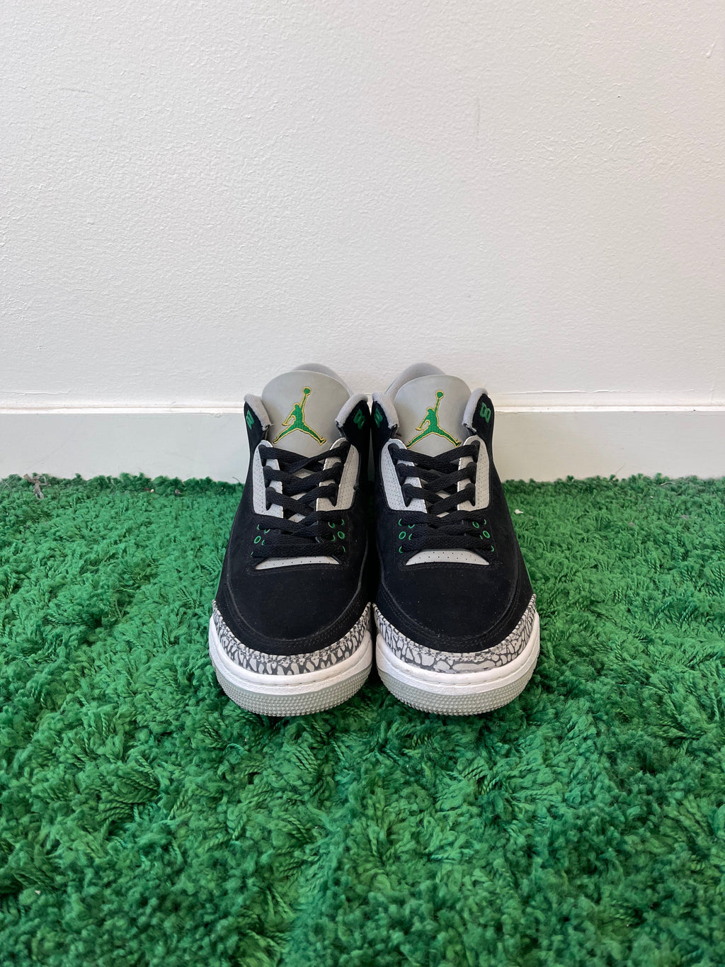 Used Jordan 3 Retro Pine Green (Men’s)