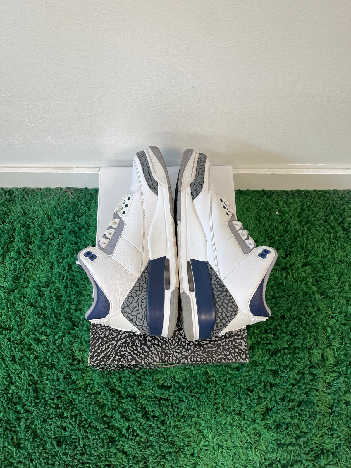 Used Jordan 3 Retro Midnight Navy (Men’s)