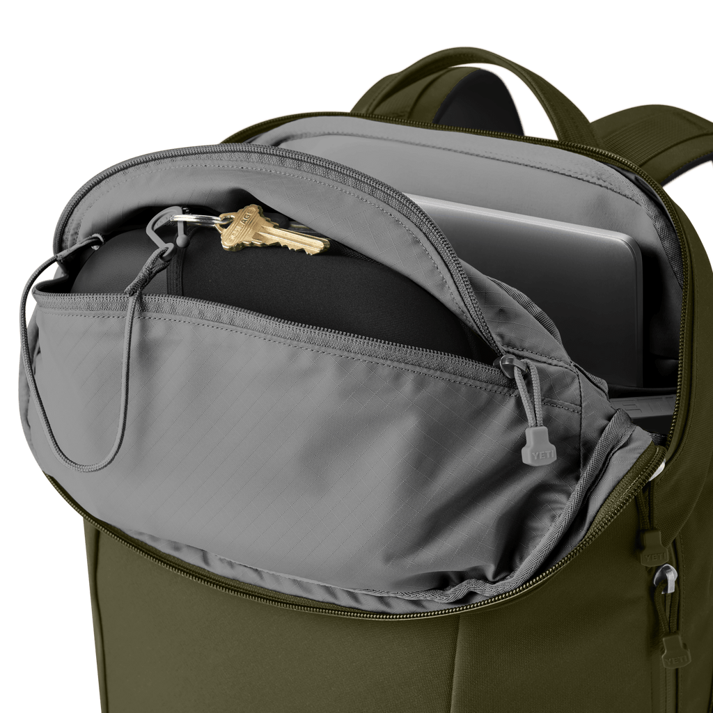 Crossroads 22L Carry On Backpack - Preferred Pickz9