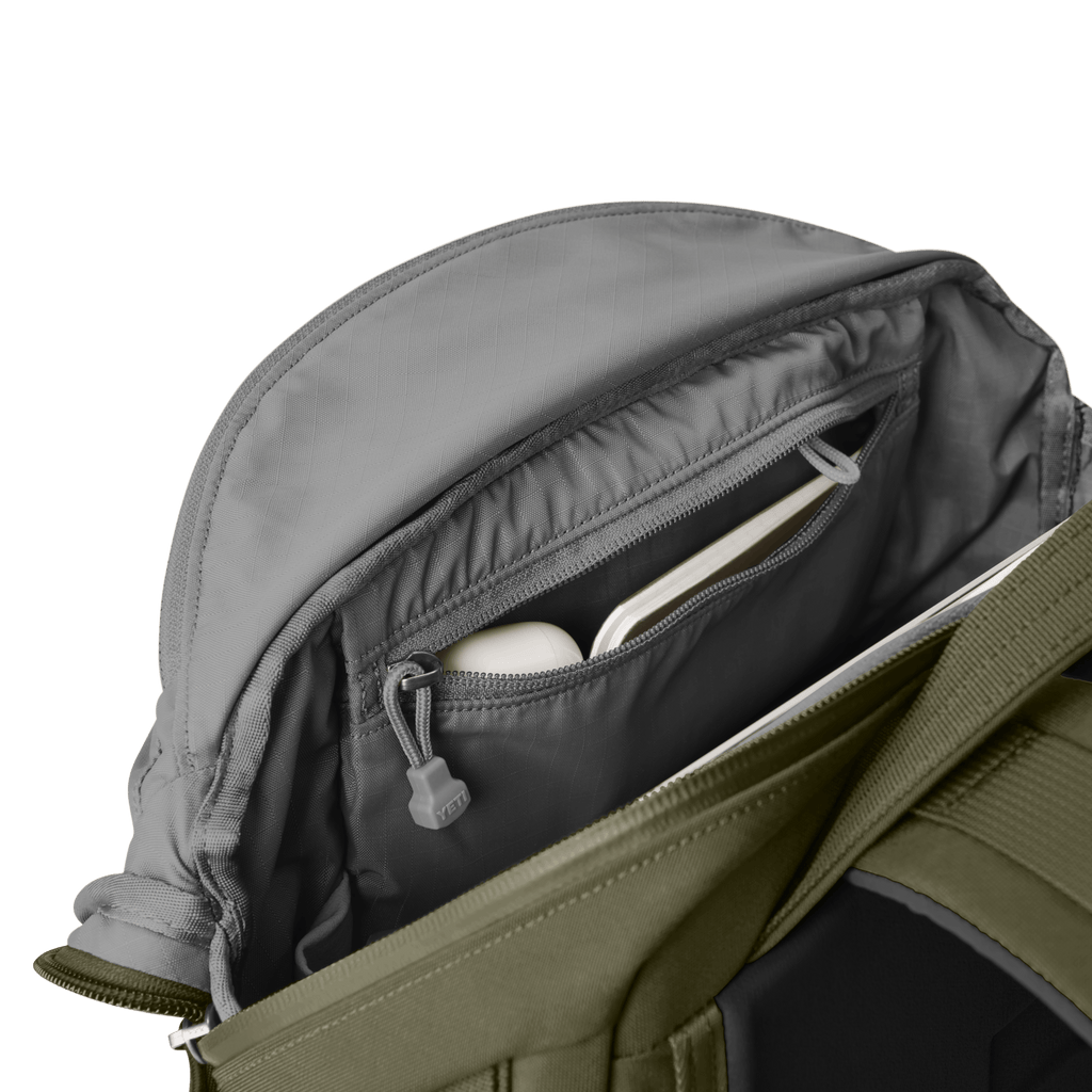 Crossroads 22L Carry On Backpack - Preferred Pickz9